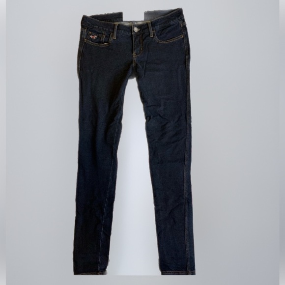 🍉Holister jeans, dark denim, skinny, social stretch, 3, soft, low rise - Picture 2 of 9